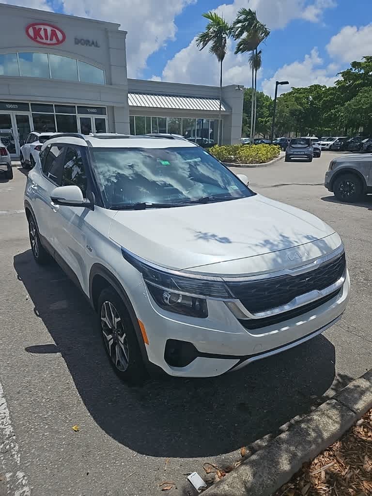 2023 Kia Seltos EX 7