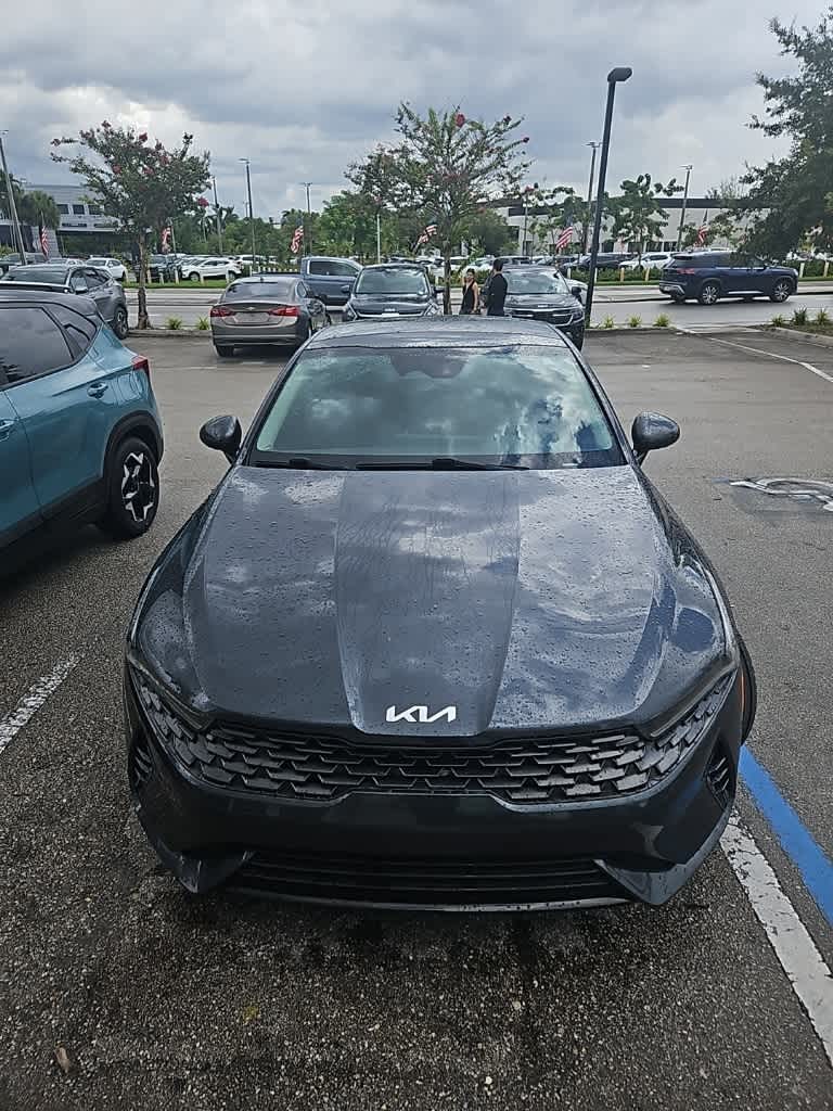 Thumbnail: 2022 Kia K5 - 1