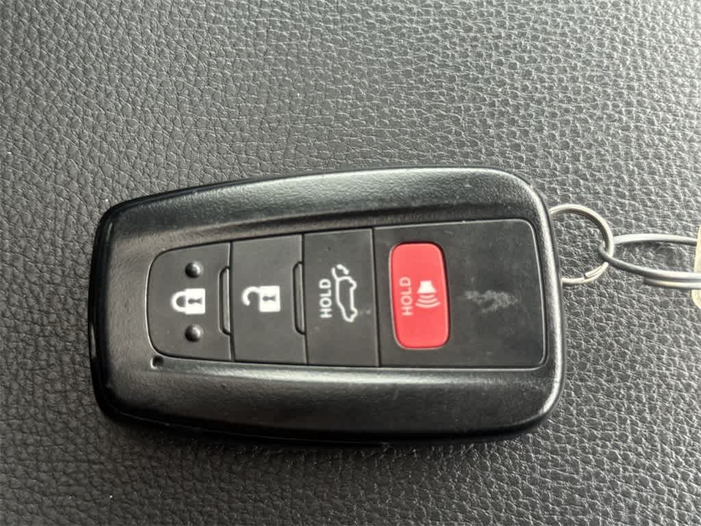 Thumbnail: 2023 Toyota RAV4 - 28