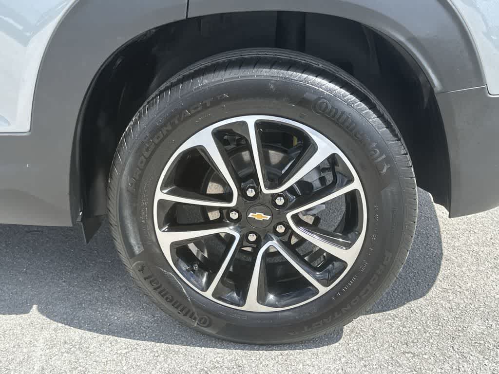 Thumbnail: 2025 Chevrolet TrailBlazer - 11