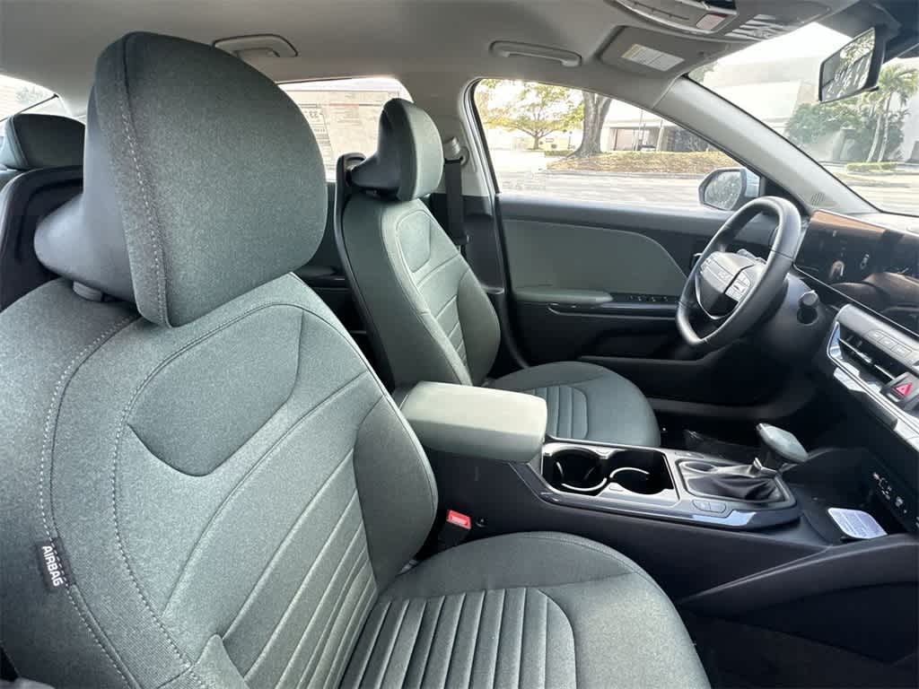 Thumbnail: 2025 Kia K4 - 27