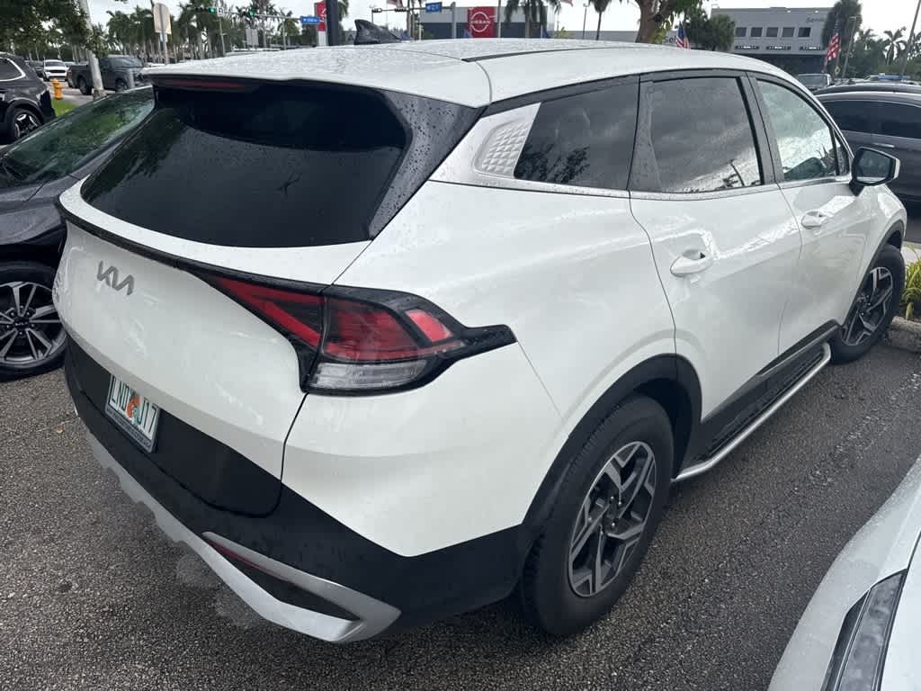Thumbnail: 2023 Kia Sportage - 4