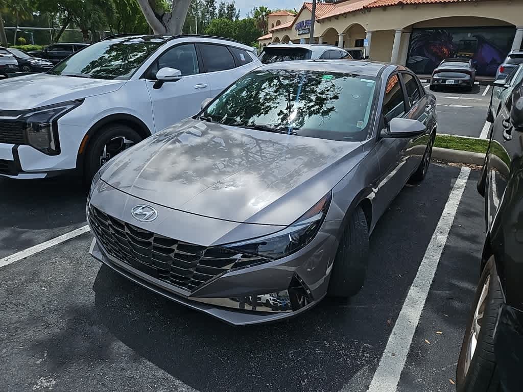 Thumbnail: 2023 Hyundai Elantra - 6