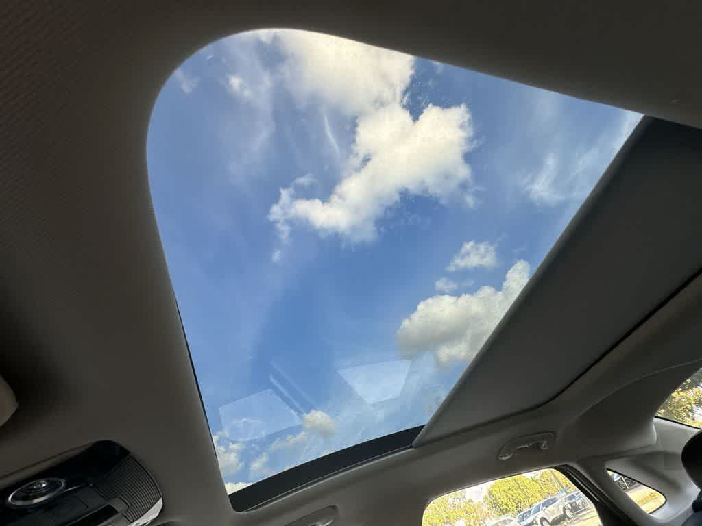 Thumbnail: 2026 Kia K5 - 17