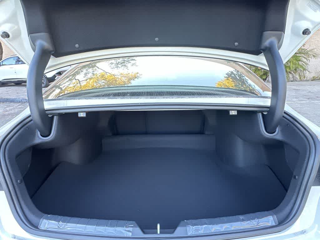 Thumbnail: 2026 Kia K5 - 25