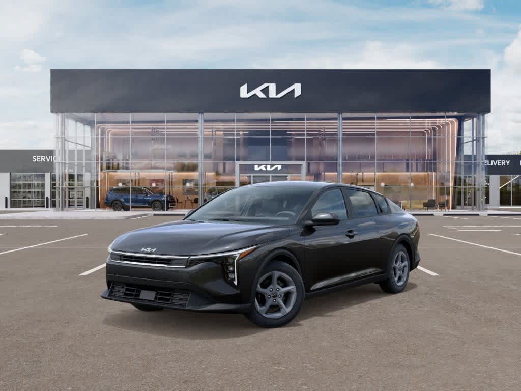 Thumbnail: 2025 Kia K4 - 1