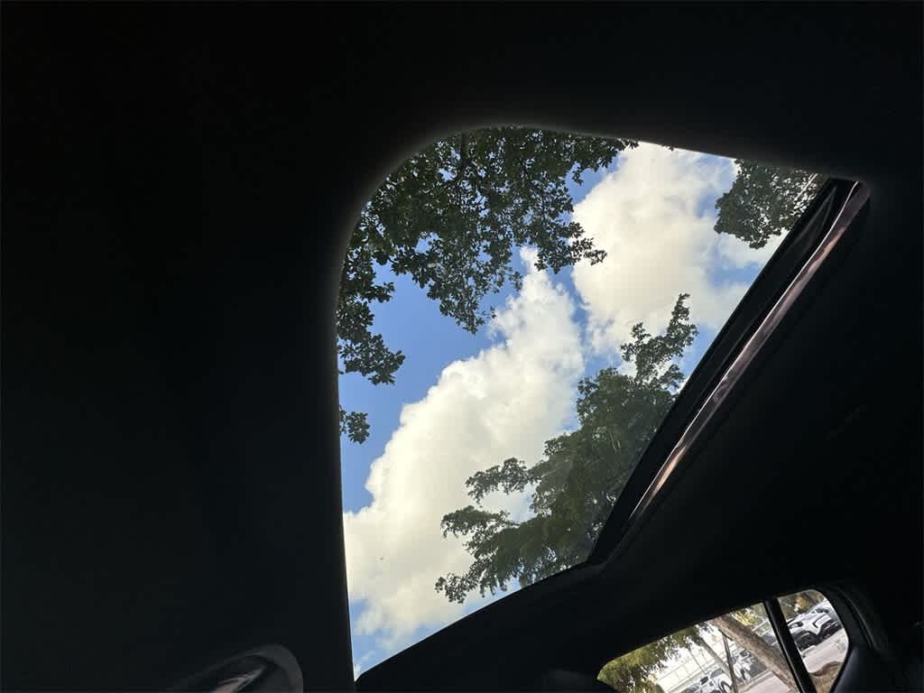 Thumbnail: 2022 Kia Stinger - 17