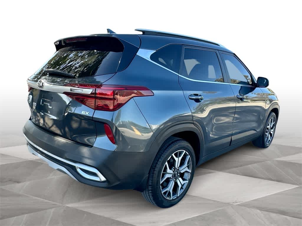 Thumbnail: 2021 Kia Seltos - 8