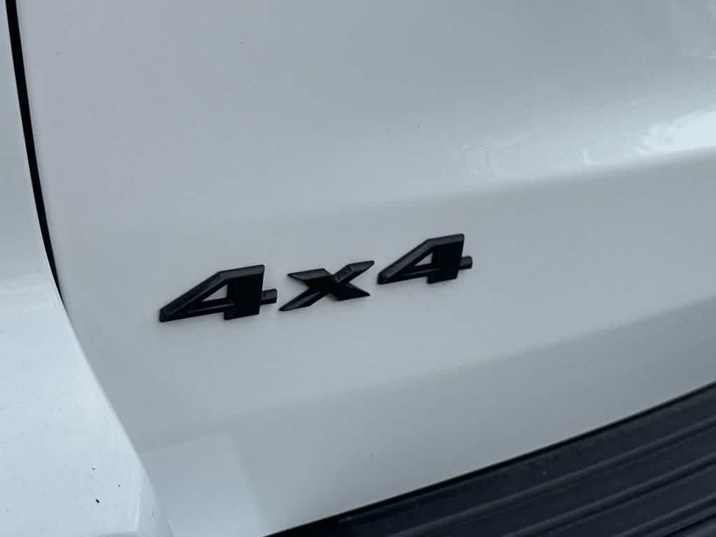 Thumbnail: 2021 Jeep Grand Cherokee - 10