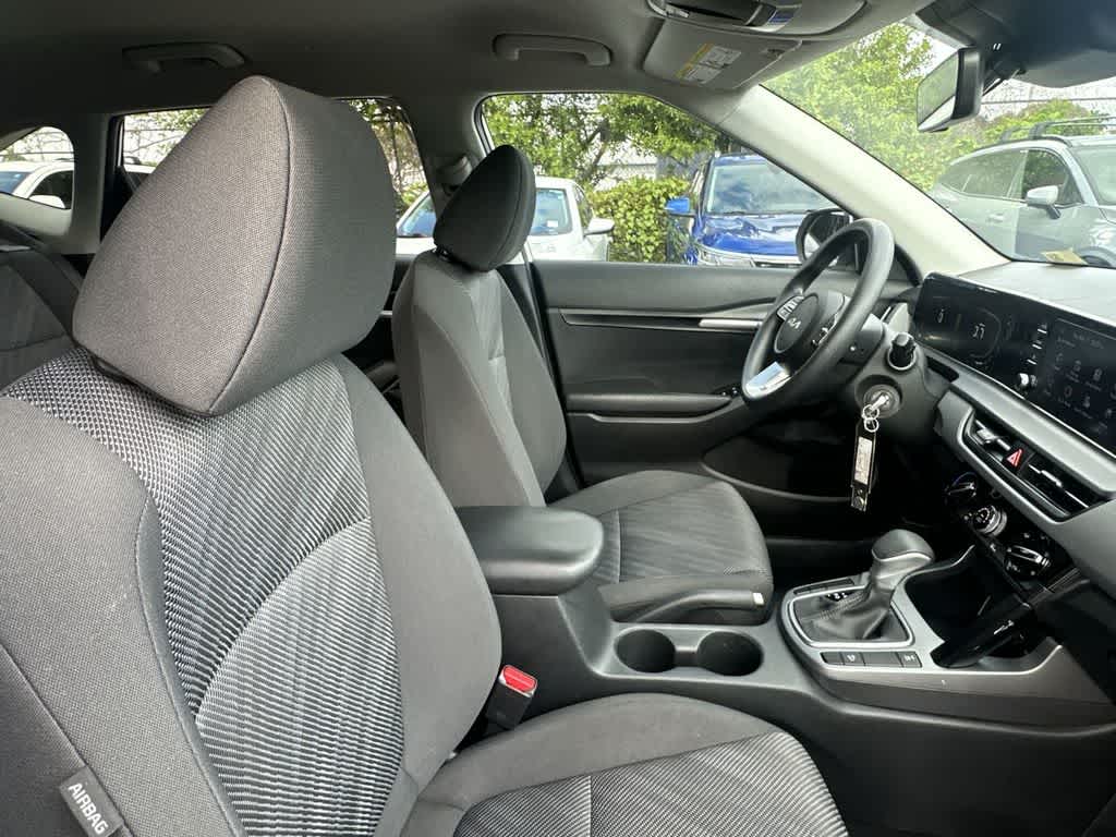 Thumbnail: 2024 Kia Seltos - 27