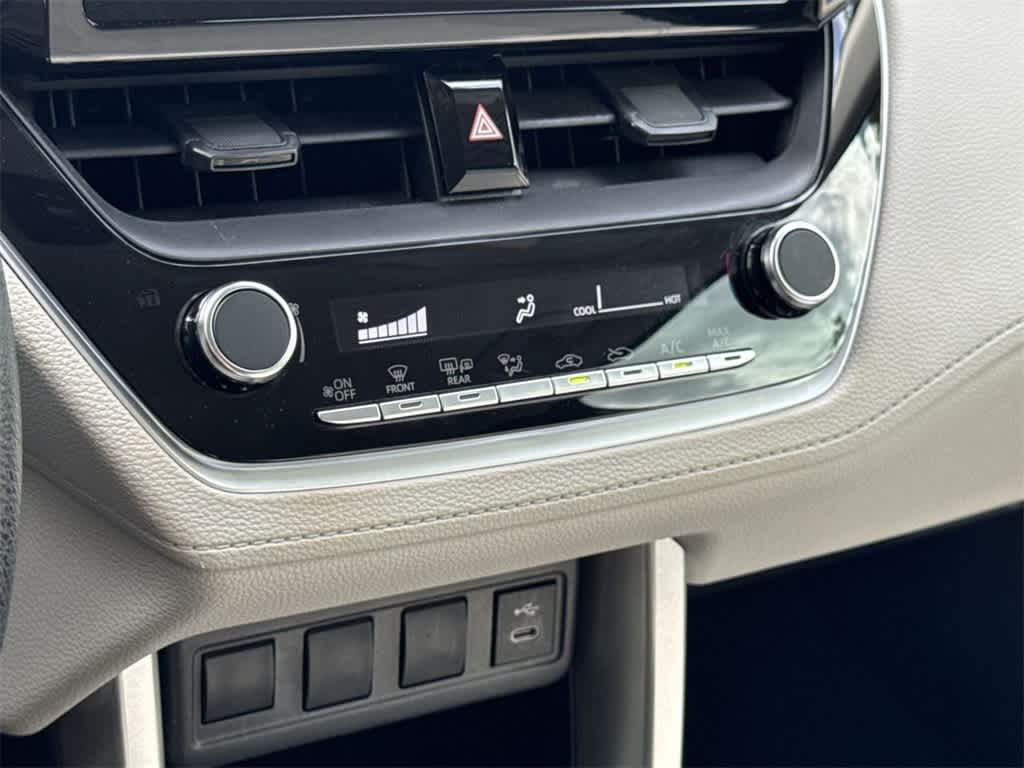Thumbnail: 2024 Toyota Corolla Cross - 20