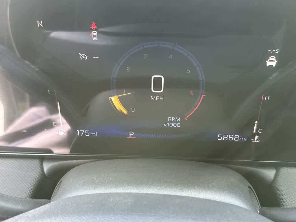 Thumbnail: 2025 Chevrolet TrailBlazer - 16