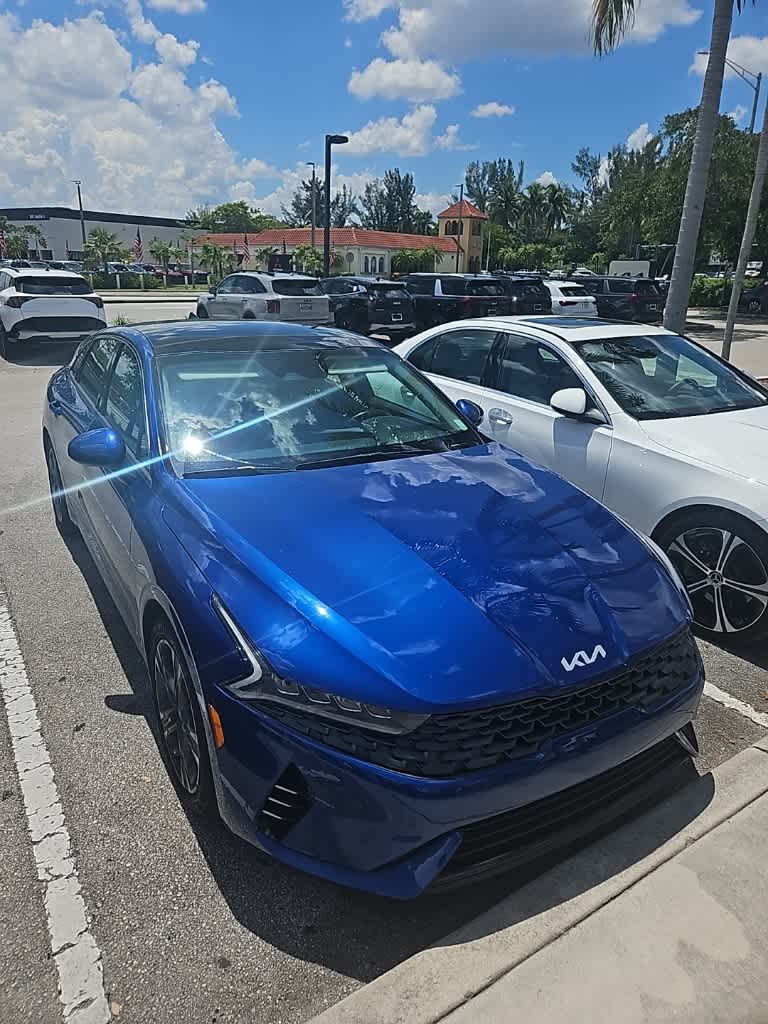 Thumbnail: 2023 Kia K5 - 4
