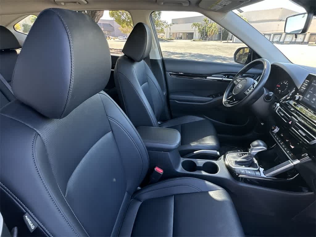 Thumbnail: 2021 Kia Seltos - 27