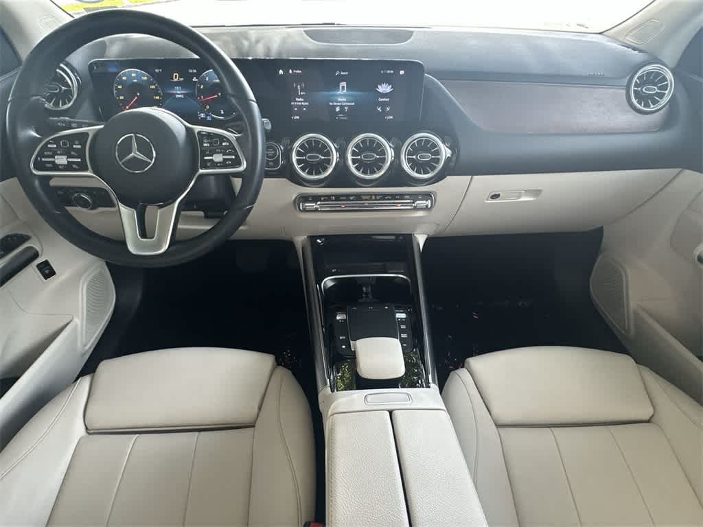 Thumbnail: 2023 Mercedes-Benz GLA - 24