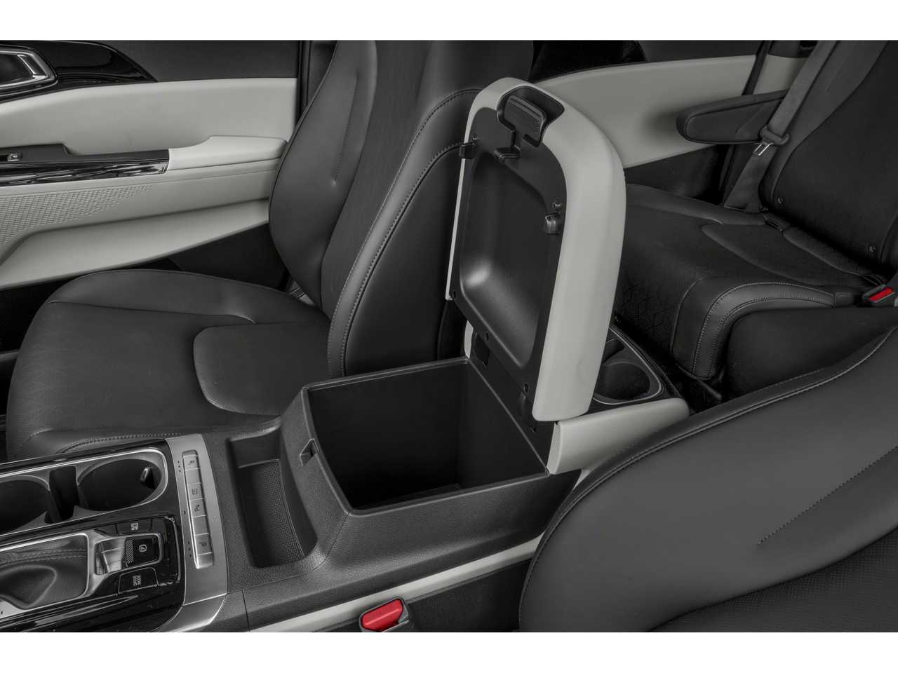 Thumbnail: 2024 Kia Carnival - 10