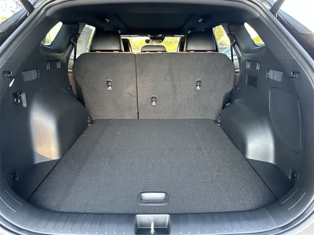 Thumbnail: 2026 Kia Sportage - 25