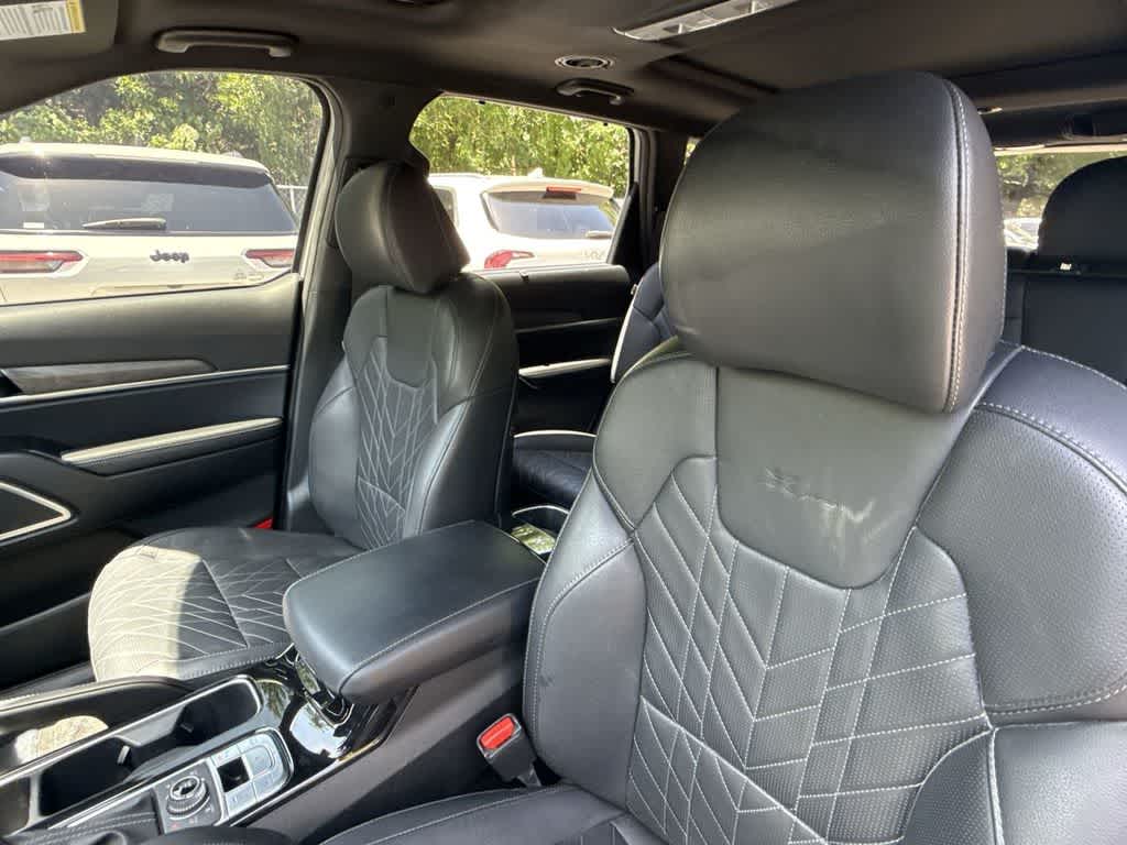 Thumbnail: 2024 Kia Telluride - 18