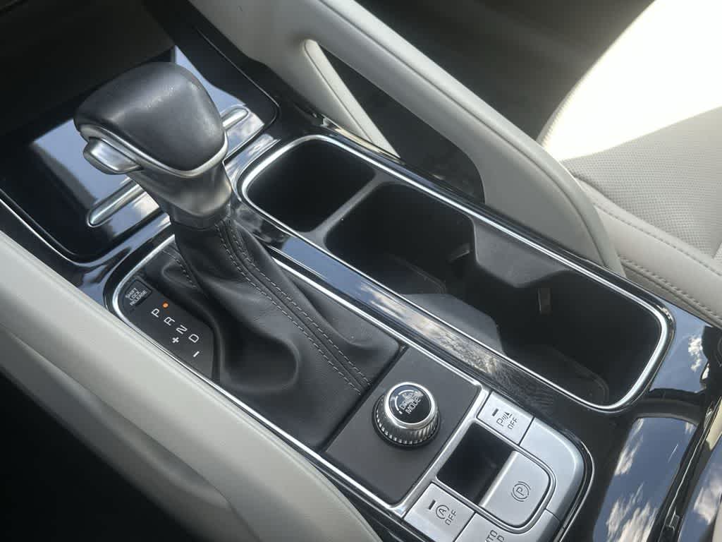 Thumbnail: 2022 Kia Telluride - 28