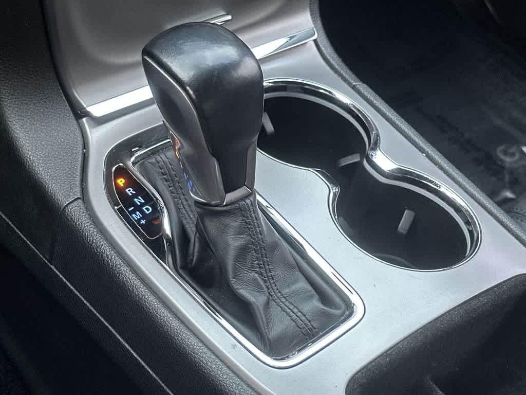 Thumbnail: 2021 Jeep Grand Cherokee - 21