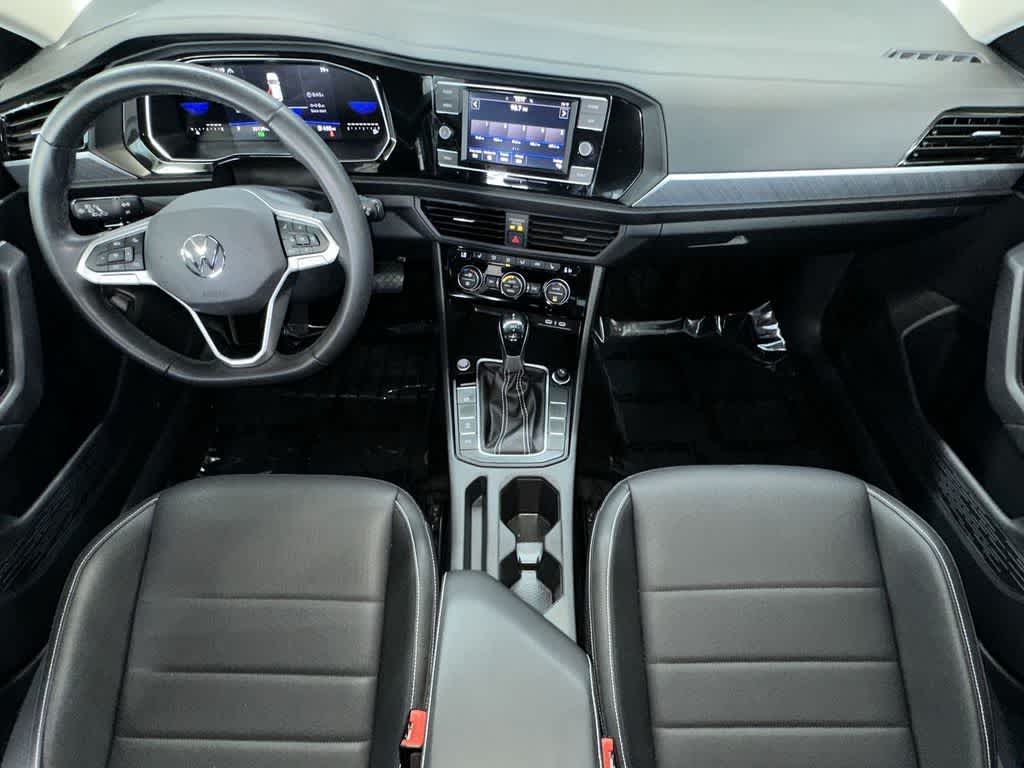 Thumbnail: 2024 Volkswagen Jetta - 24