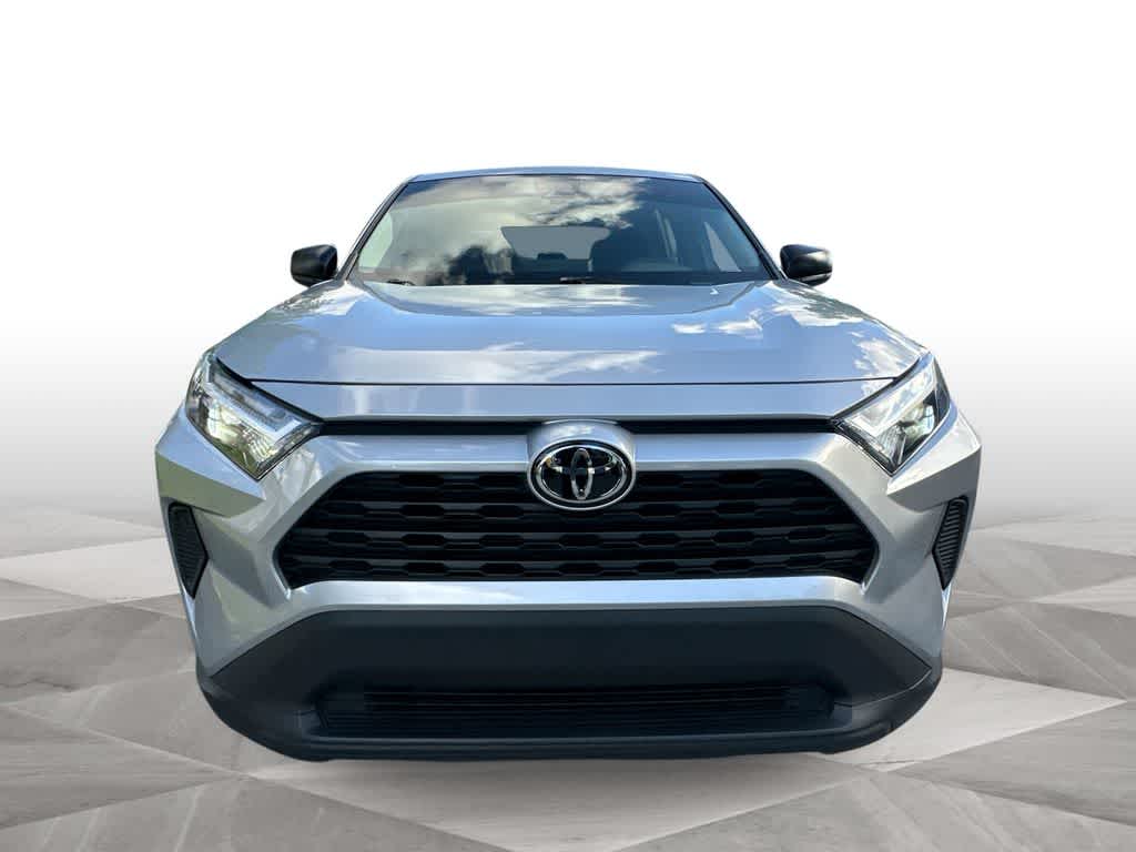 Thumbnail: 2025 Toyota RAV4 - 3