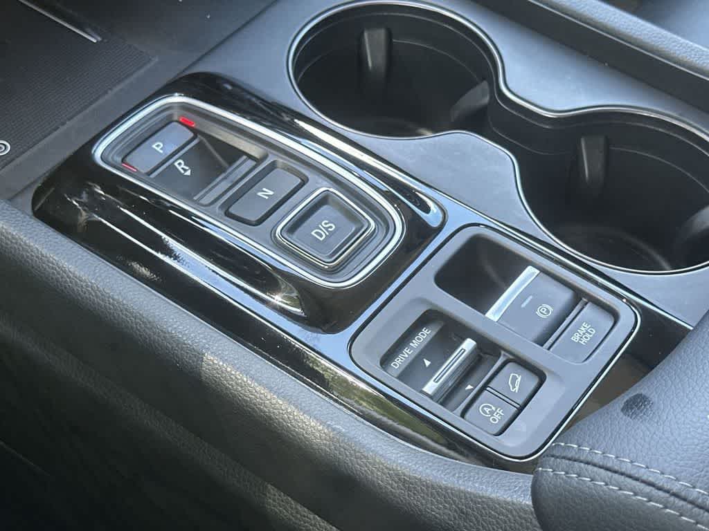 Thumbnail: 2023 Honda Pilot - 22