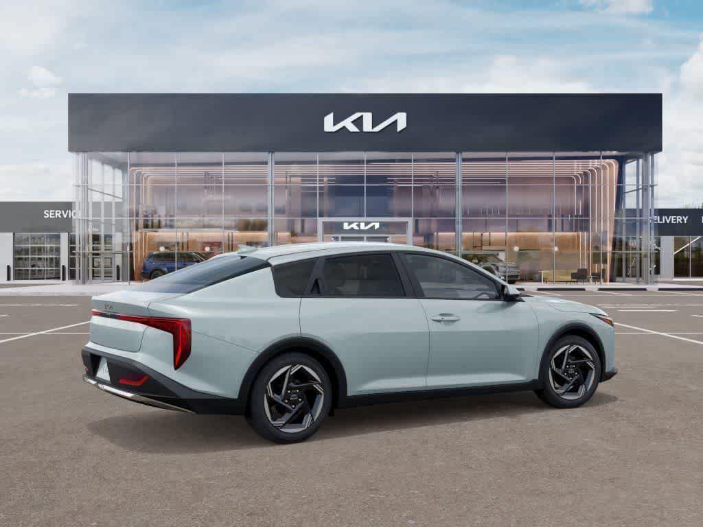 Thumbnail: 2026 Kia K4 - 6