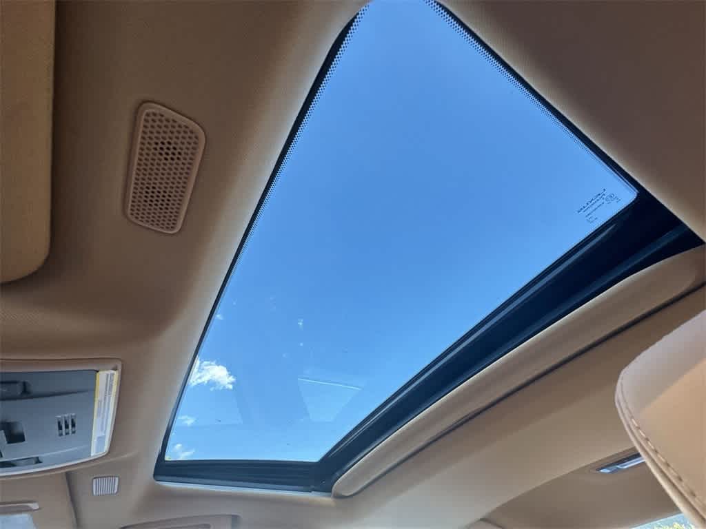 Thumbnail: 2023 Lexus ES - 17