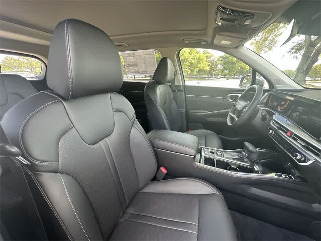 Thumbnail: 2026 Kia Sorento - 27