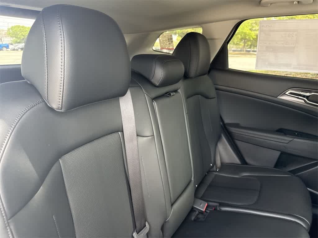 2026 Kia Sportage EX 26