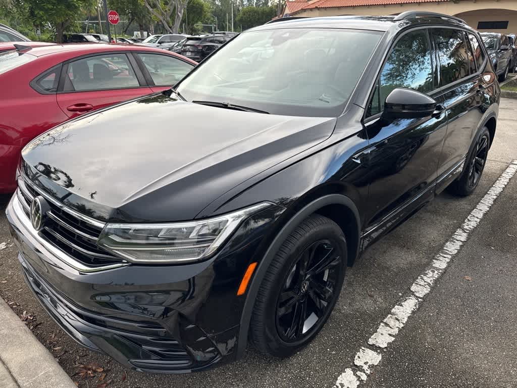 Thumbnail: 2024 Volkswagen Tiguan - 1