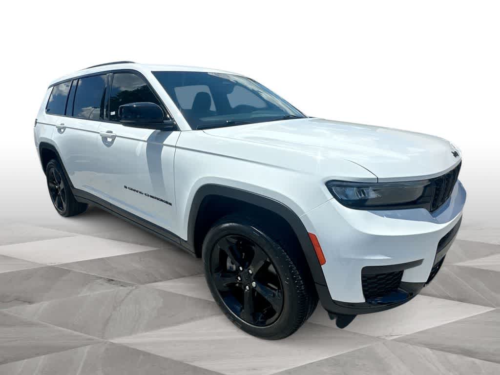 Thumbnail: 2024 Jeep Grand Cherokee L - 2
