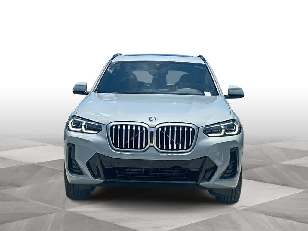 Thumbnail: 2022 BMW X3 - 3
