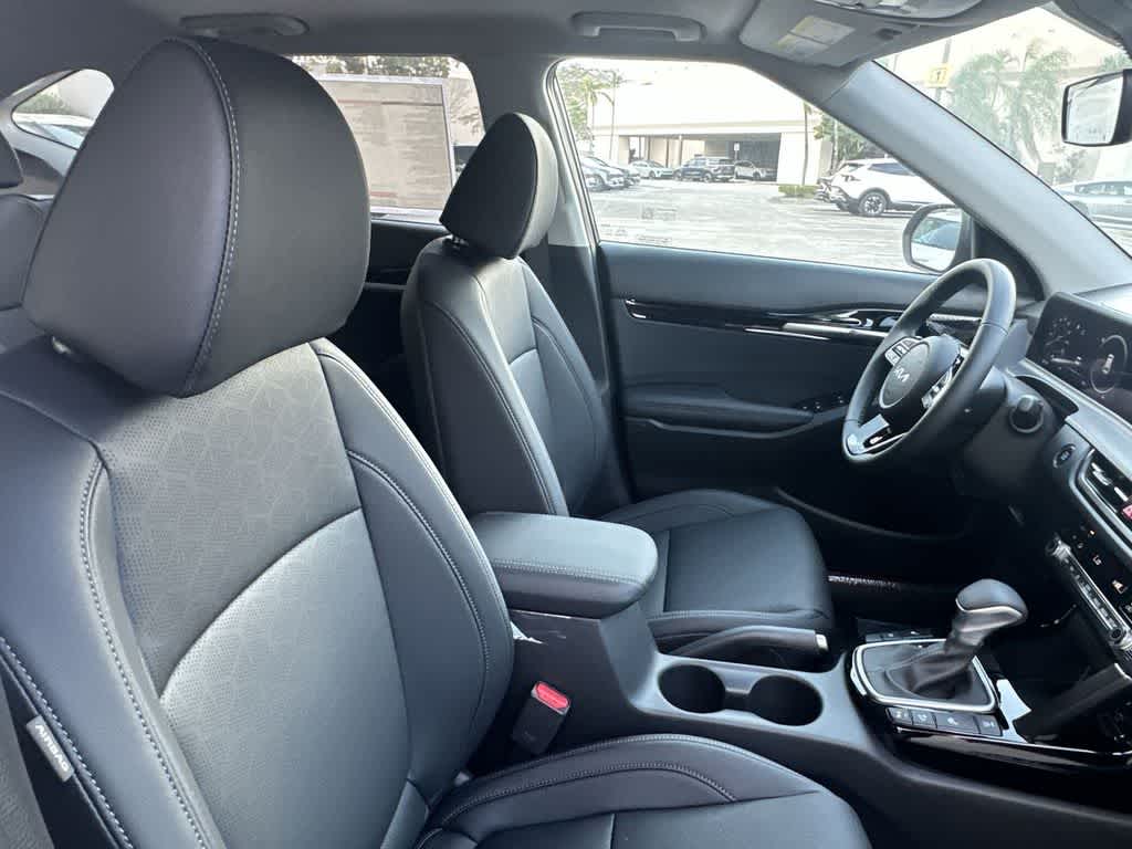 Thumbnail: 2026 Kia Seltos - 27