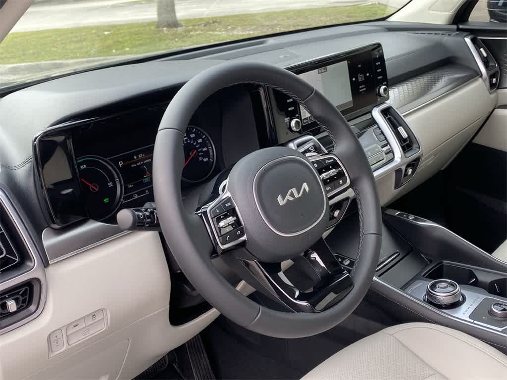 Thumbnail: 2024 Kia Sorento - 10