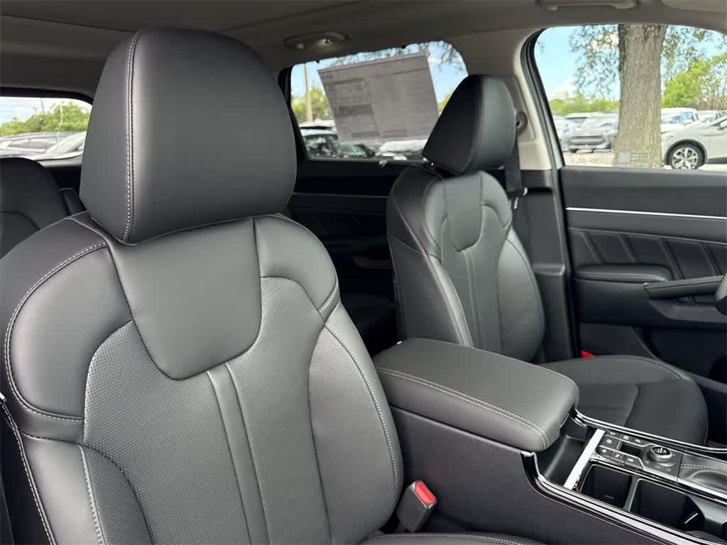 Thumbnail: 2026 Kia Sorento - 27