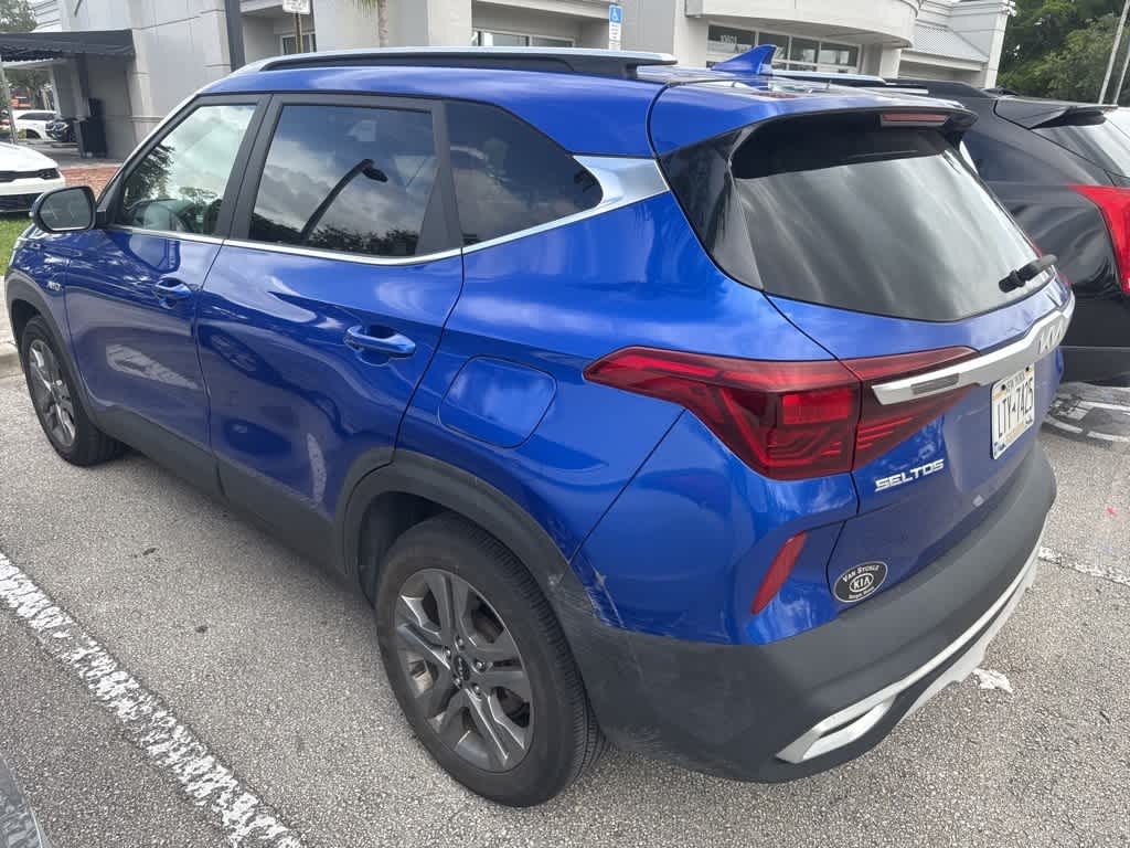 Thumbnail: 2022 Kia Seltos - 2