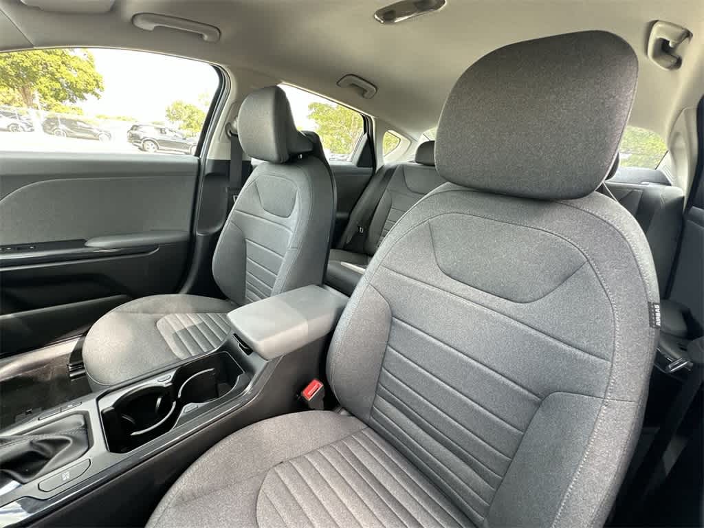 Thumbnail: 2025 Kia K4 - 14