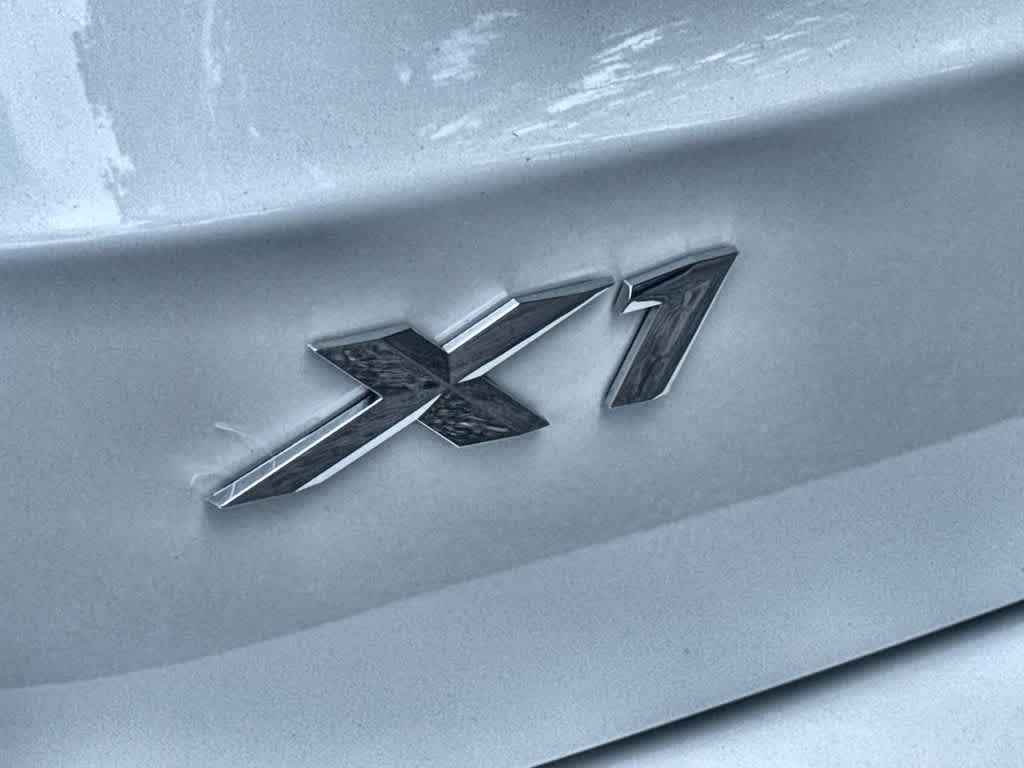 Thumbnail: 2026 BMW X1 - 10