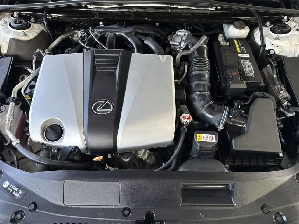 Thumbnail: 2021 Lexus ES - 12