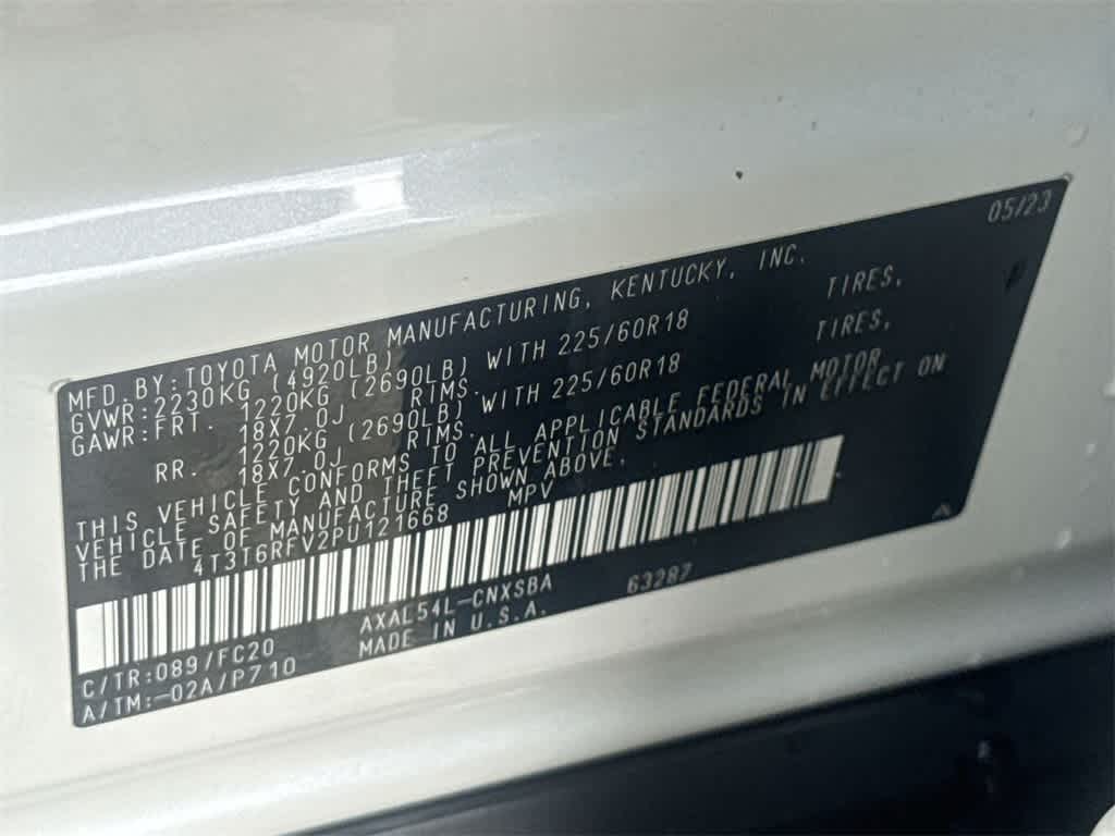Thumbnail: 2023 Toyota RAV4 - 29