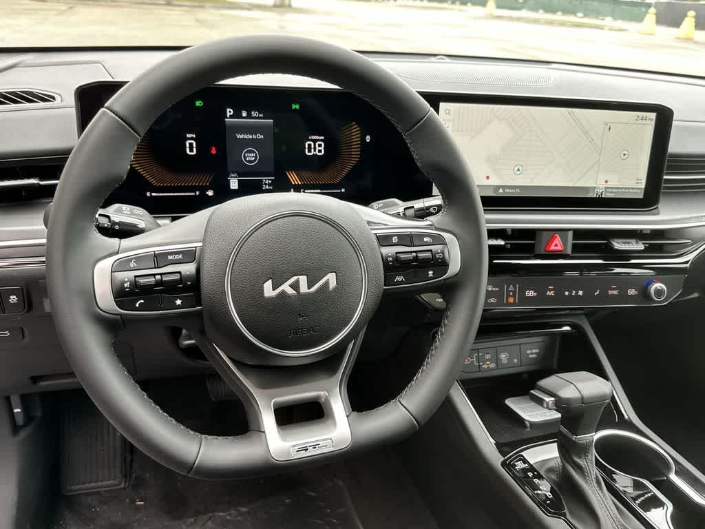 Thumbnail: 2026 Kia K5 - 13