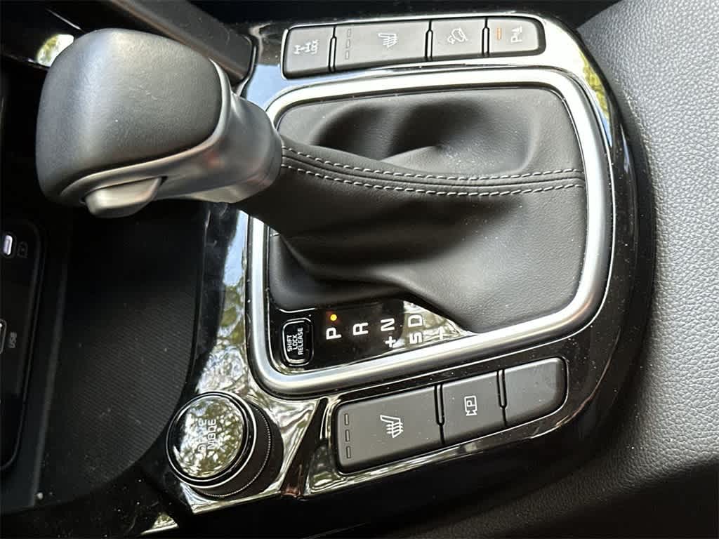 Thumbnail: 2025 Kia Seltos - 21