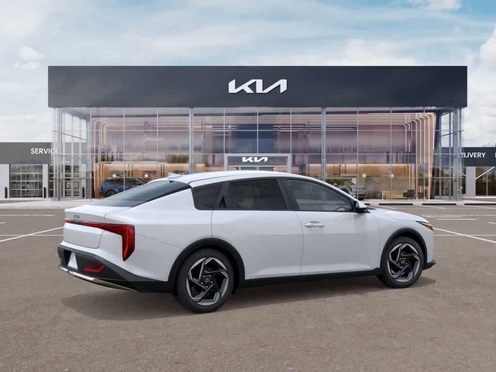 Thumbnail: 2026 Kia K4 - 6