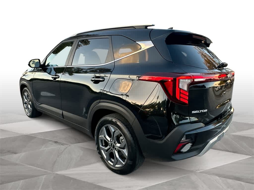 Thumbnail: 2024 Kia Seltos - 6