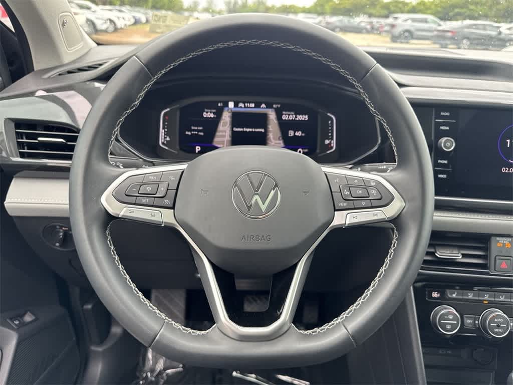 Thumbnail: 2023 Volkswagen Taos - 15