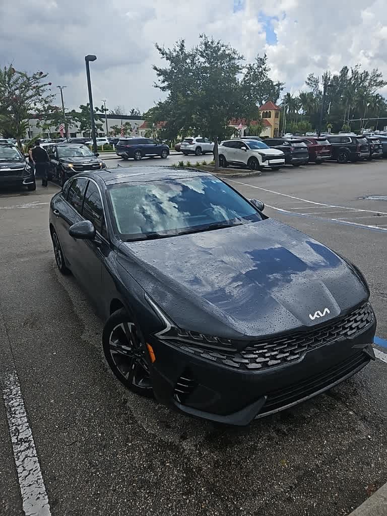 Thumbnail: 2022 Kia K5 - 7