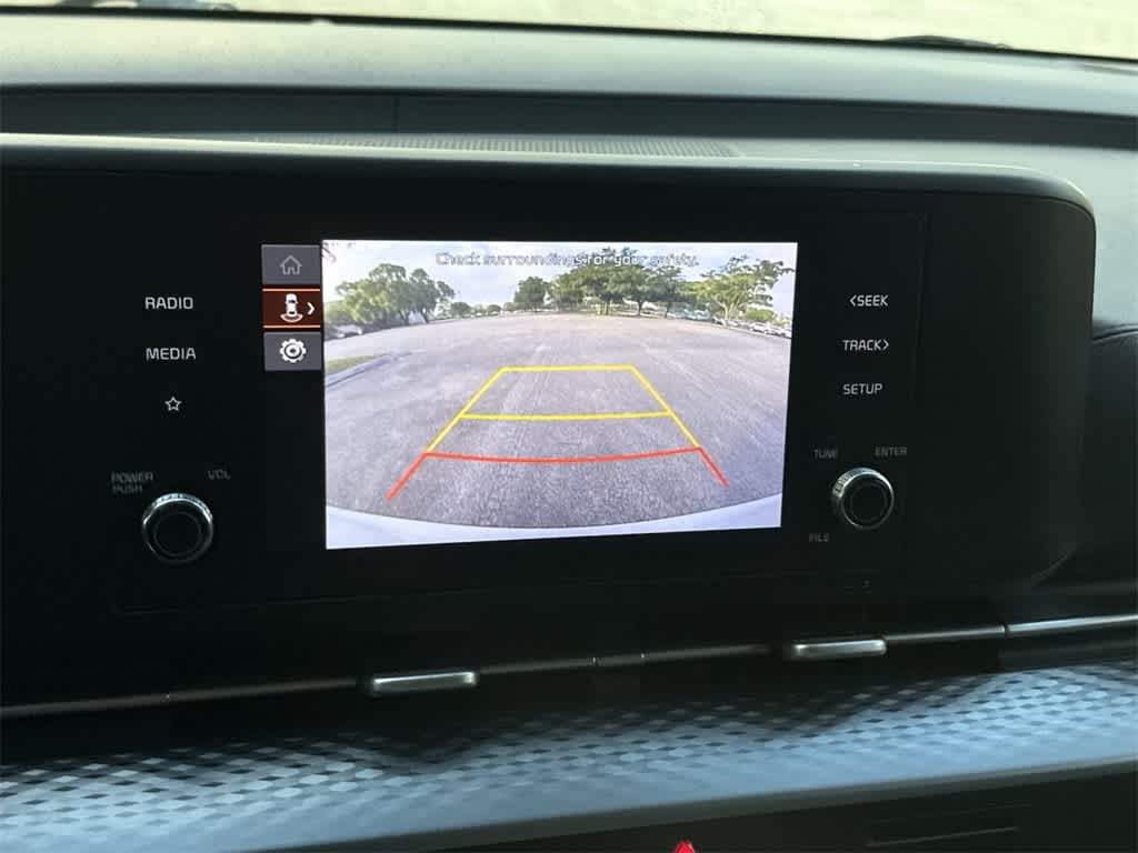 Thumbnail: 2023 Kia Carnival - 19