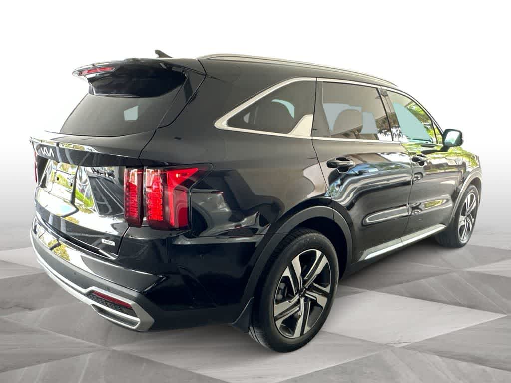 Thumbnail: 2023 Kia Sorento - 9